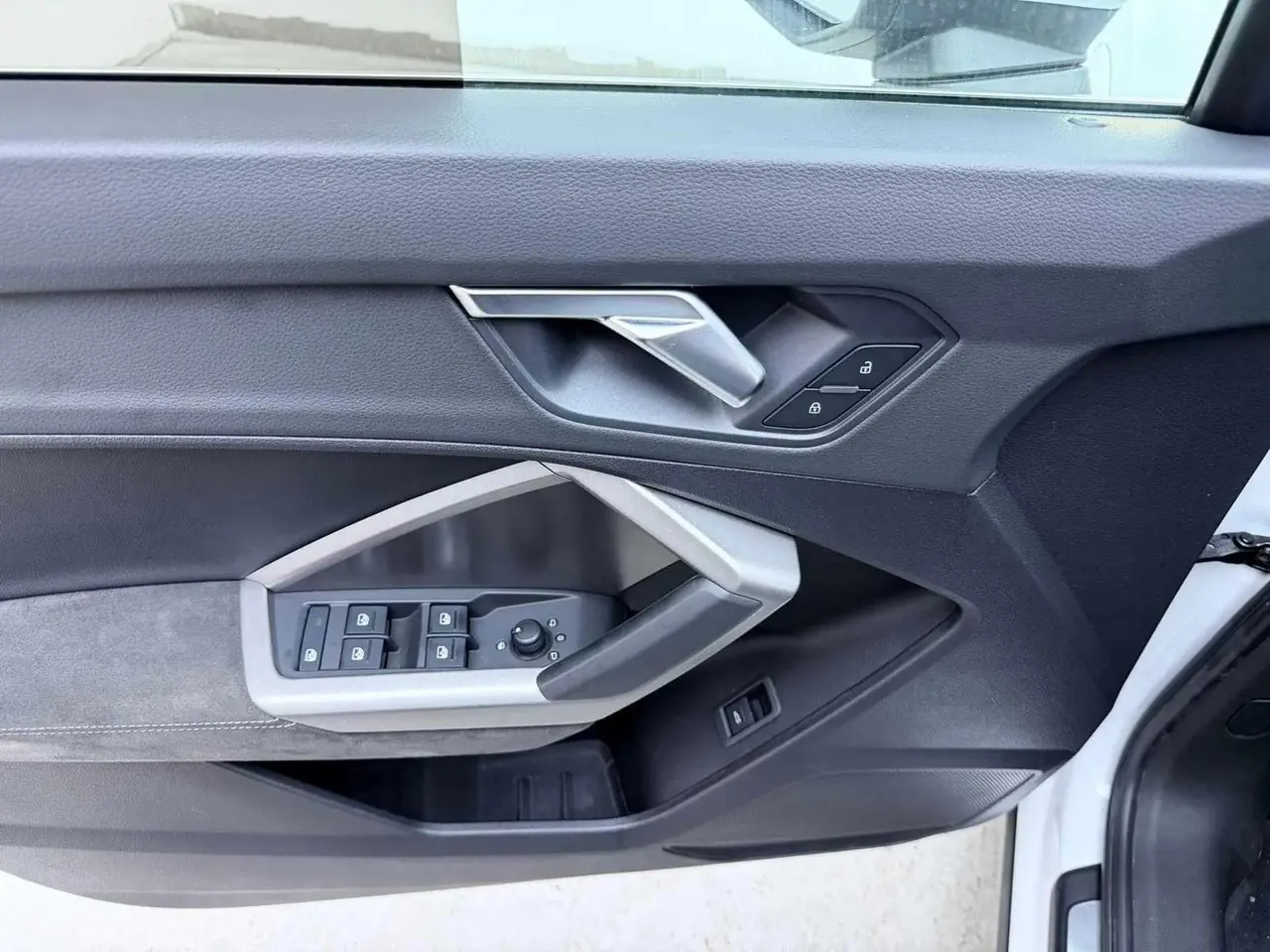 Audi Q3 2021 model 35 TFSI Progressive Dynamic Edition 4