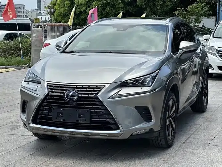 Открыть галерею: Lexus NX 2015 300h Precursor Edition