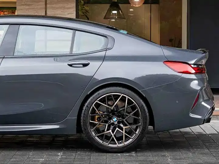BMW M8 2020 M8 Four-Door Coupe Thunder Edition 6