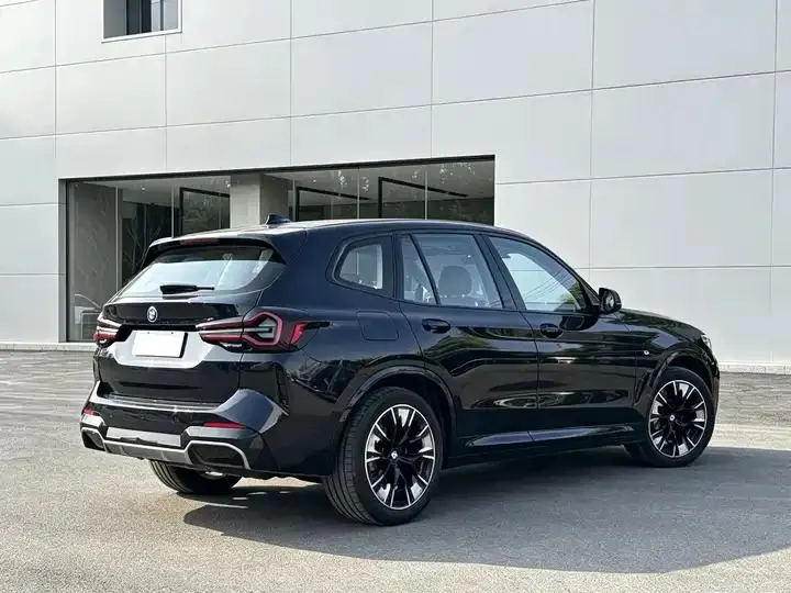 BMW iX3 2022 model change to create collar type 11