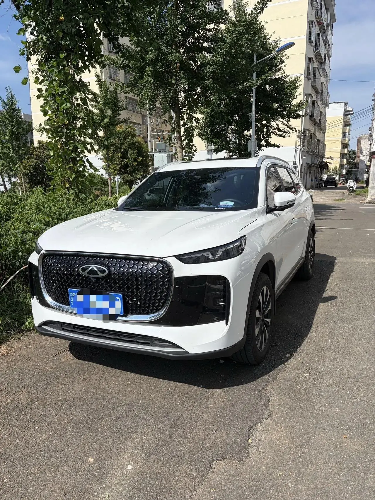 Open image lightbox: Chery 2025 Tiggo 8 PLUS 1.6TGDI 290TGDI Luxury Automatic Gear