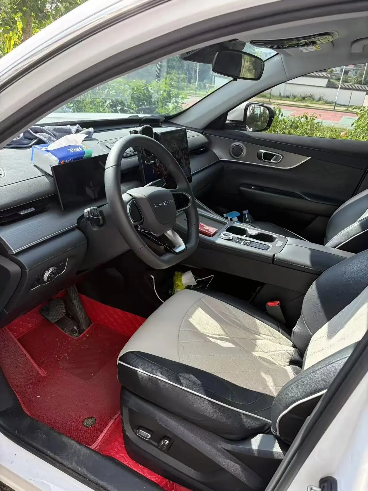 Chery 2025 Tiggo 8 PLUS 1.6TGDI 290TGDI Luxury Automatic Gear 2