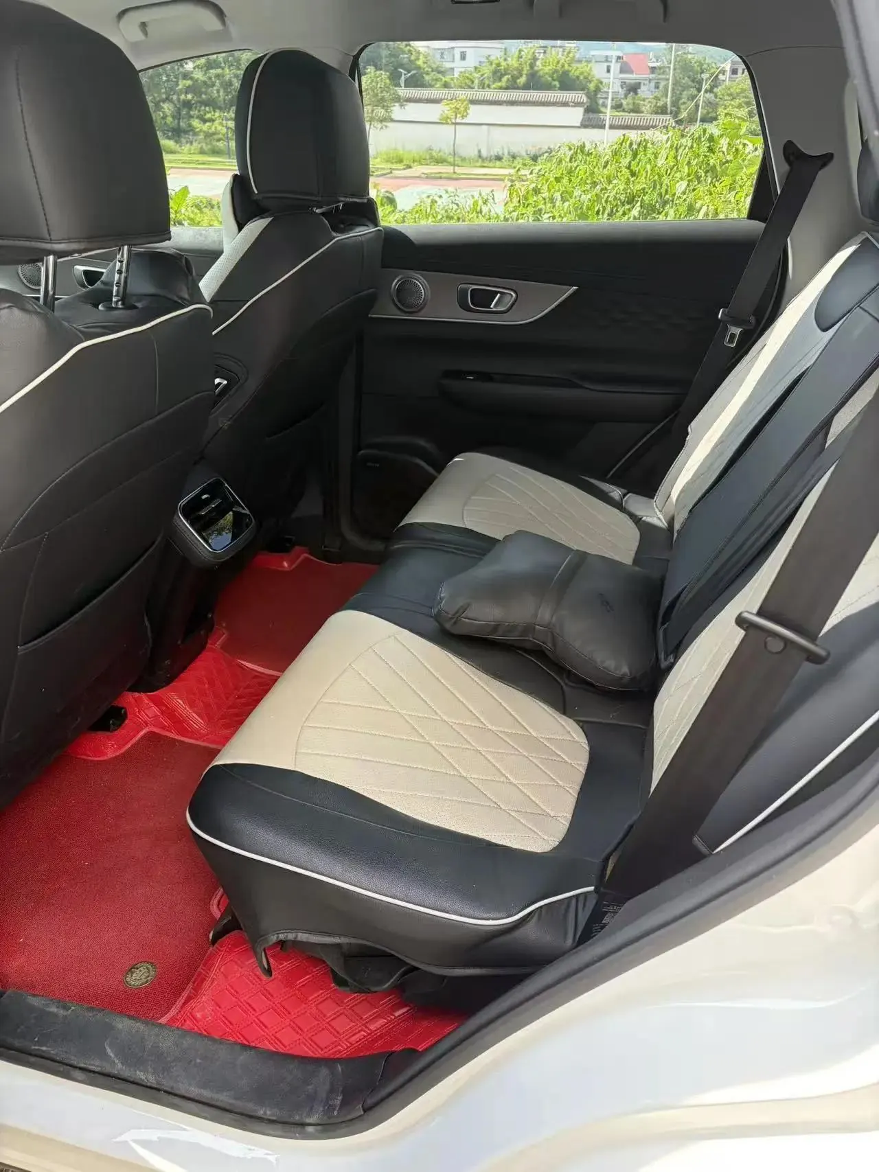 Chery 2025 Tiggo 8 PLUS 1.6TGDI 290TGDI Luxury Automatic Gear 3