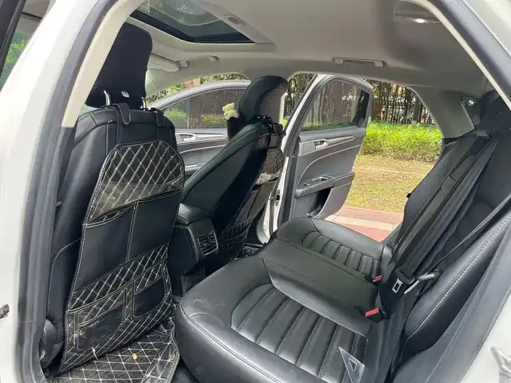 Mondeo 2020 EcoBoost 180 fashion 5