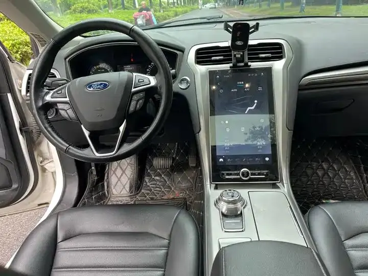 Mondeo 2020 EcoBoost 180 fashion 6