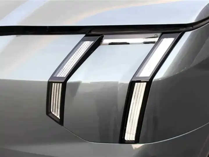 Zeekr 009 2024 Model Six-Seat Executive All-Wheel Drive 108kWh 6