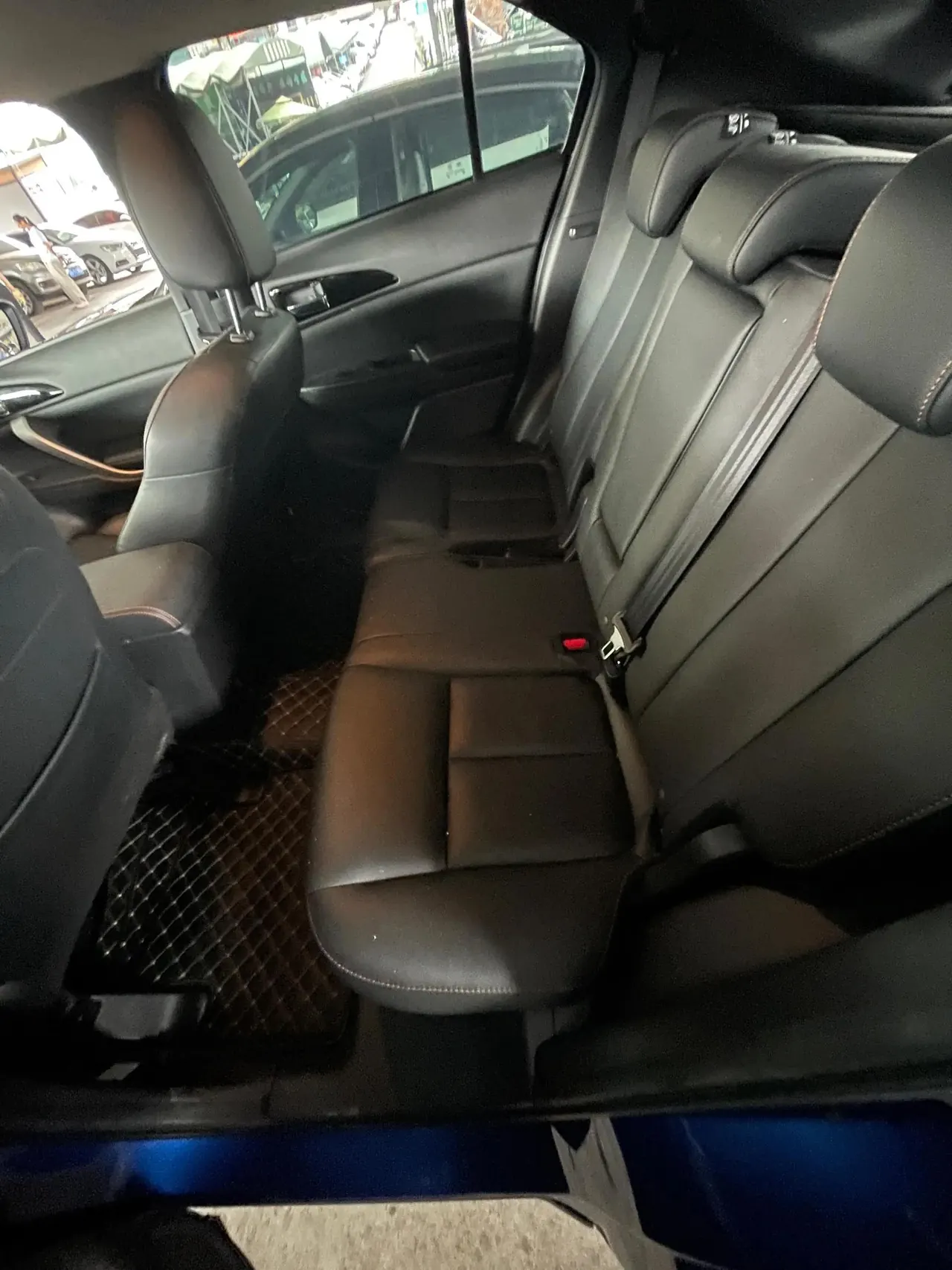 Yige 2019 1.5T CVT Two-Drive Dream Edition National V 5