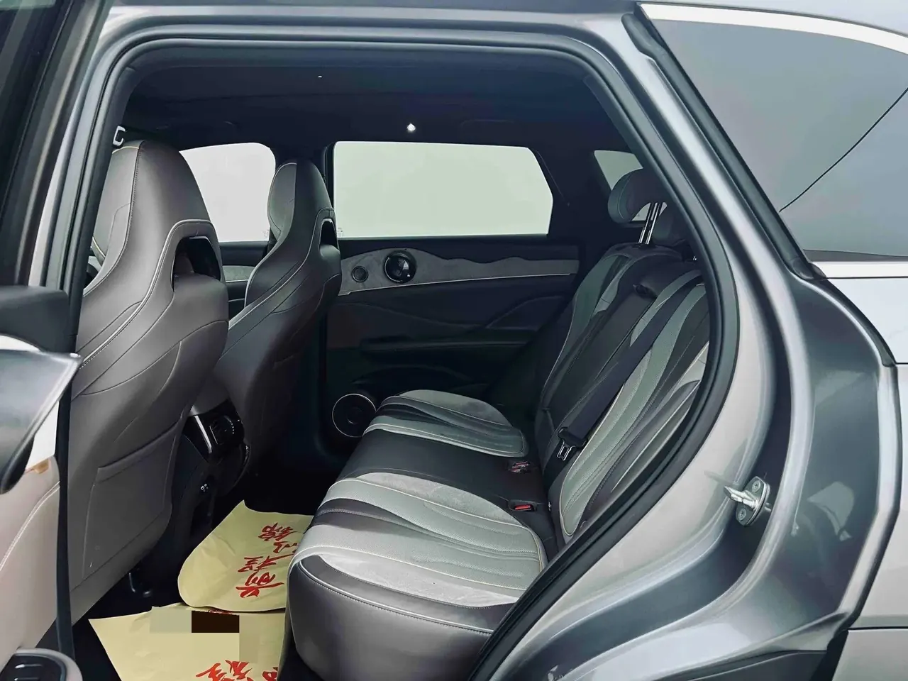 BYD 2023 frigates 07 DM-i 1.5T stepless 205KM flagship automatic gear 4