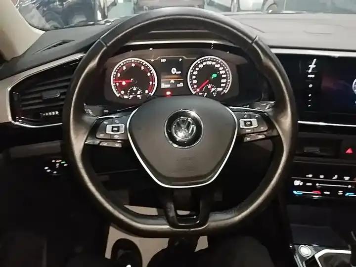 Tangyue 2020 330TSI Front-Wheel-Drive Luxury Smart Connectivity Edition 11