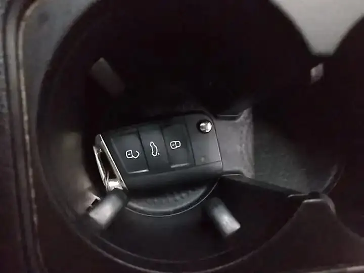 Tangyue 2020 330TSI Front-Wheel-Drive Luxury Smart Connectivity Edition 9