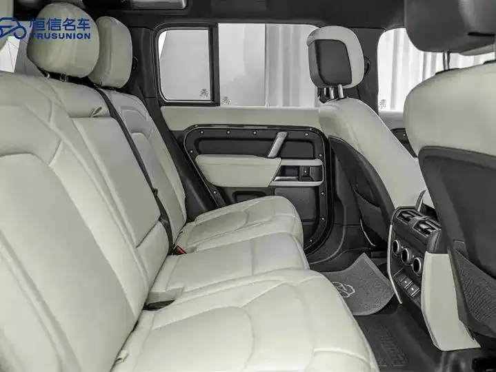 Land Rover Guard 2023 to 110 3.0T P400 X-DYNAMIC HSE 16