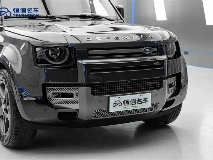 Land Rover Guard 2023 to 110 3.0T P400 X-DYNAMIC HSE 9
