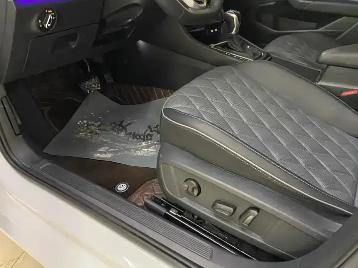 Lavida 2023 280TSI DSG Exceed Plus Edition 17