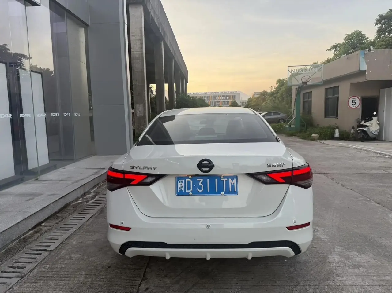 Sylphy 2022 1.6L XL CVT Comfort Edition 7