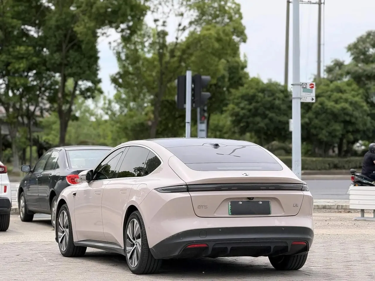 NIO ET5 2024 section 75kWh 4