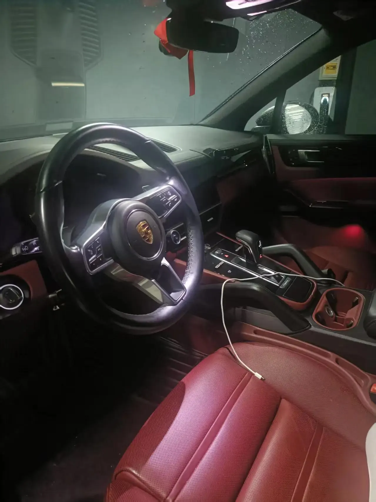 Cayenne New Energy 2022 Cayenne E-Hybrid 2.0T Platinum Edition 3