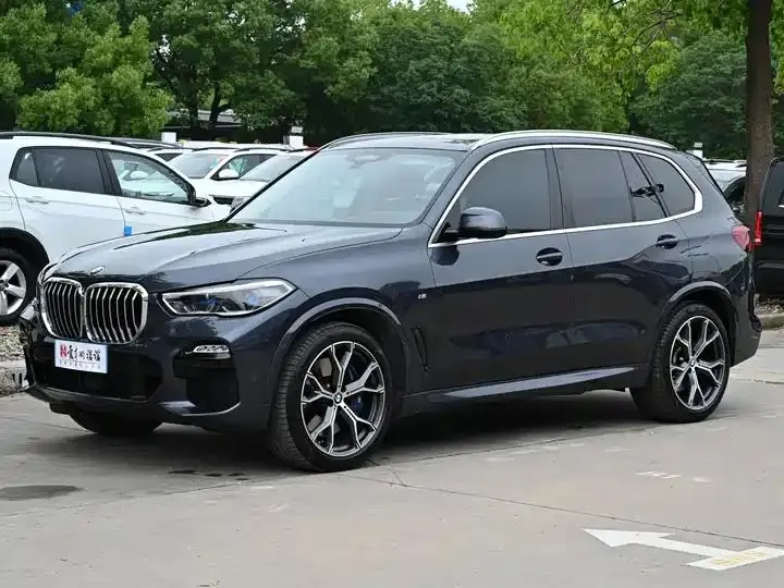 Open image lightbox: BMW X5 (Imported) 2020 xDrive40i Premium M Sports Suit