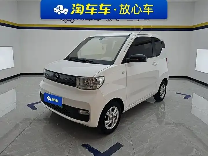 Open image lightbox: Hongguang MINIEV 2020 free three yuan lithium