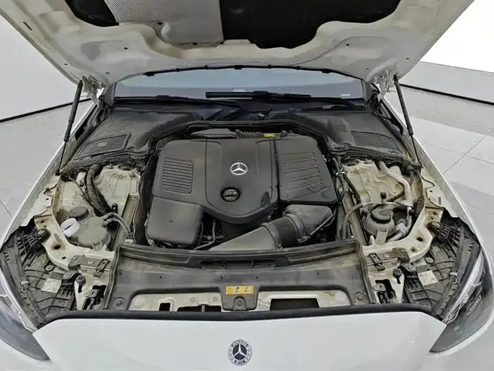 Mercedes Benz Class C 2022 C 200 L Sports Edition 10