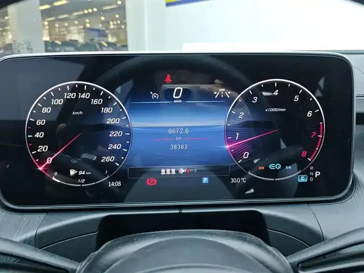 Mercedes Benz Class C 2022 C 200 L Sports Edition 14
