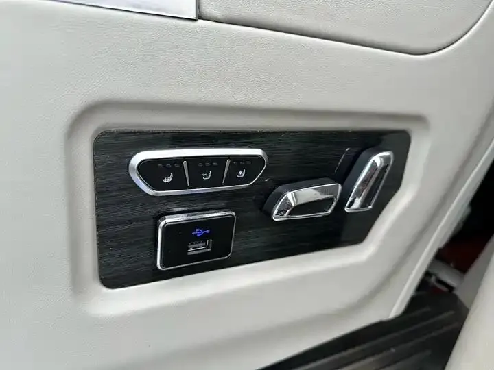 Buick GL8 2021 ES Lu Zun 653T Comfort 15