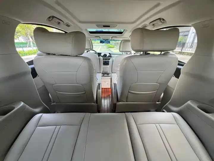 Buick GL8 2021 ES Lu Zun 653T Comfort 17