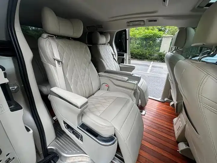 Buick GL8 2021 ES Lu Zun 653T Comfort 7