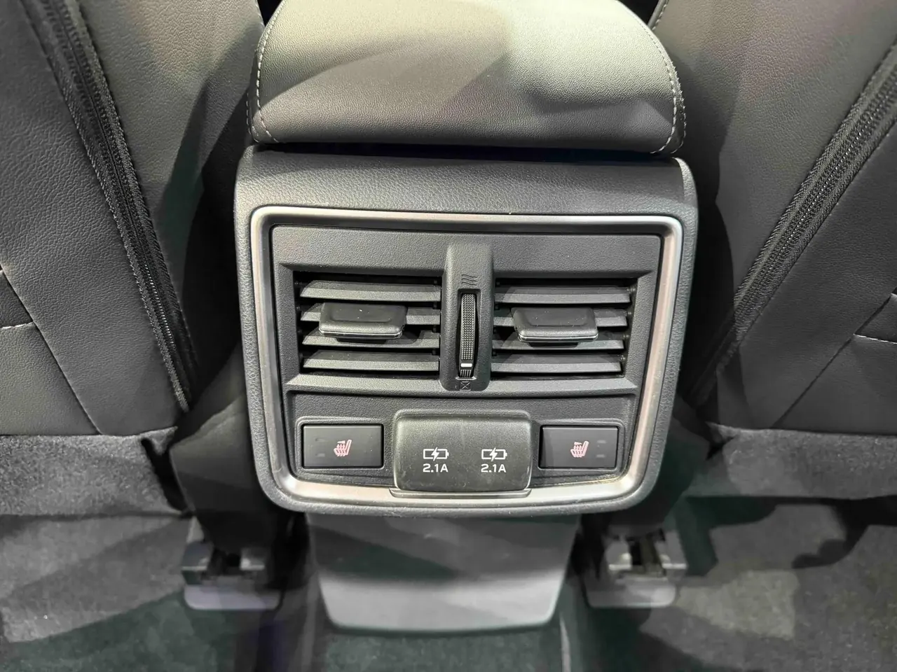 Forester 2022 2.0i Flagship EyeSight 13