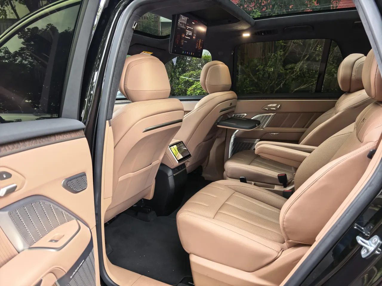 ONVO 2025 L90 Ultra six-seat automatic gear 8