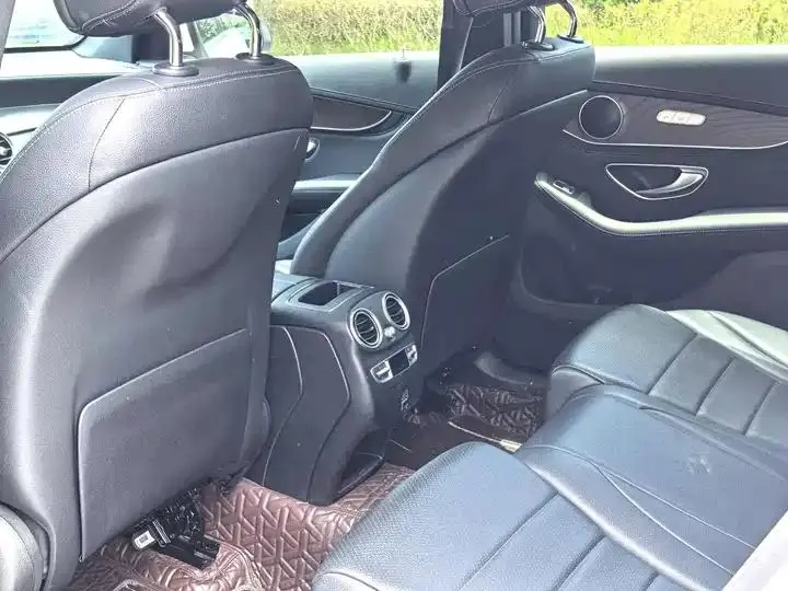 Mercedes Benz GLC 2020 GLC 300 L 4MATIC Dynamic 6