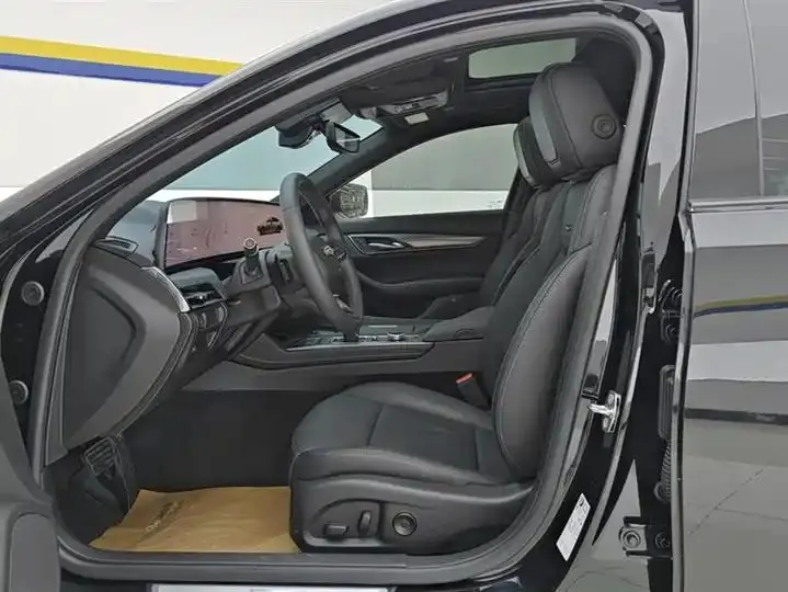 Cadillac CT5 2024 28T Luxury Pro 9