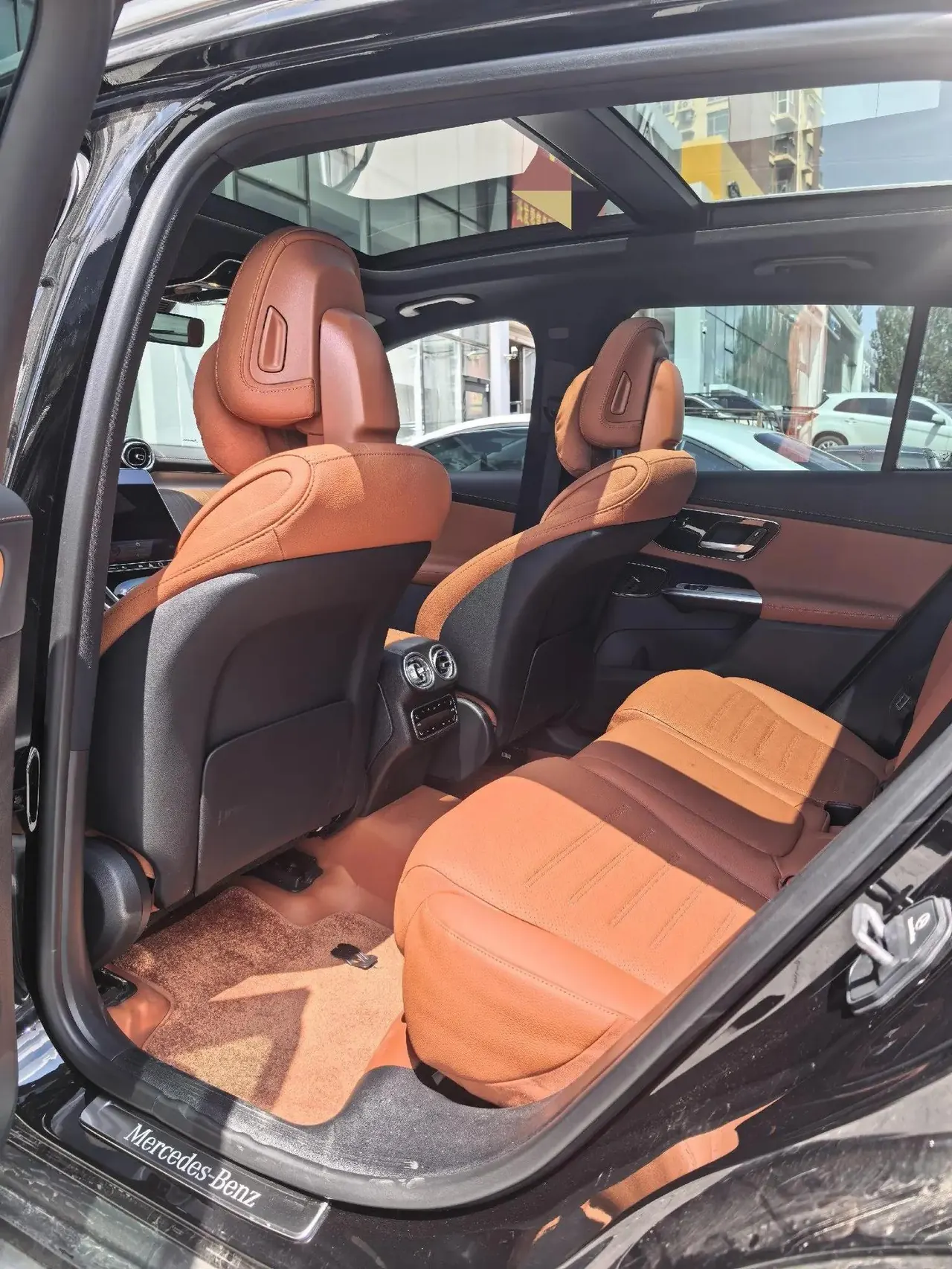 Mercedes Benz 2025 GLC 300 L 4MATIC 48V 2.0T Dynamic 5-seat (Modified) Automatic Gear 4