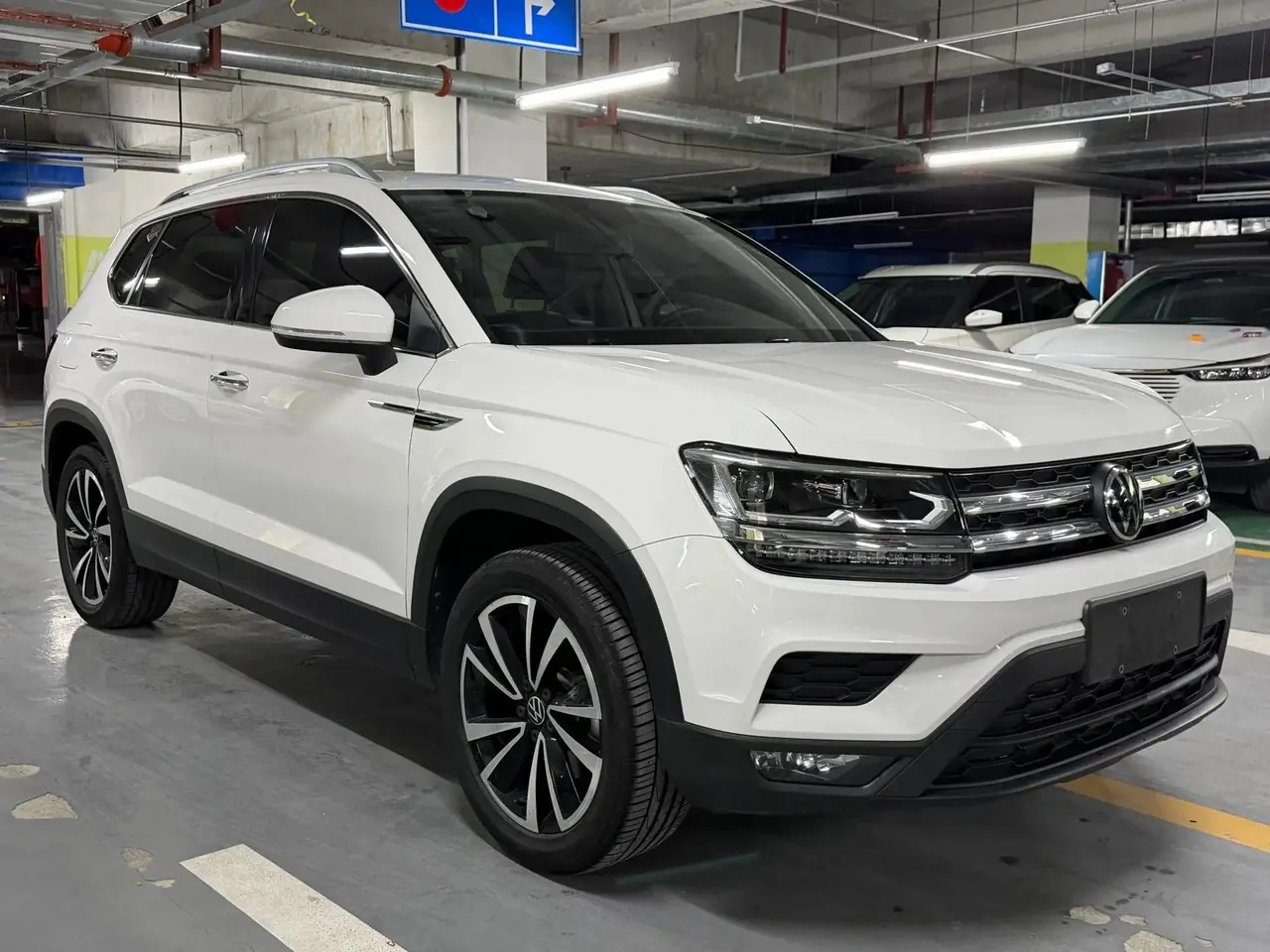 Tougu 2022 280TSI Two-Wheel-Drive Luxury Edition 3