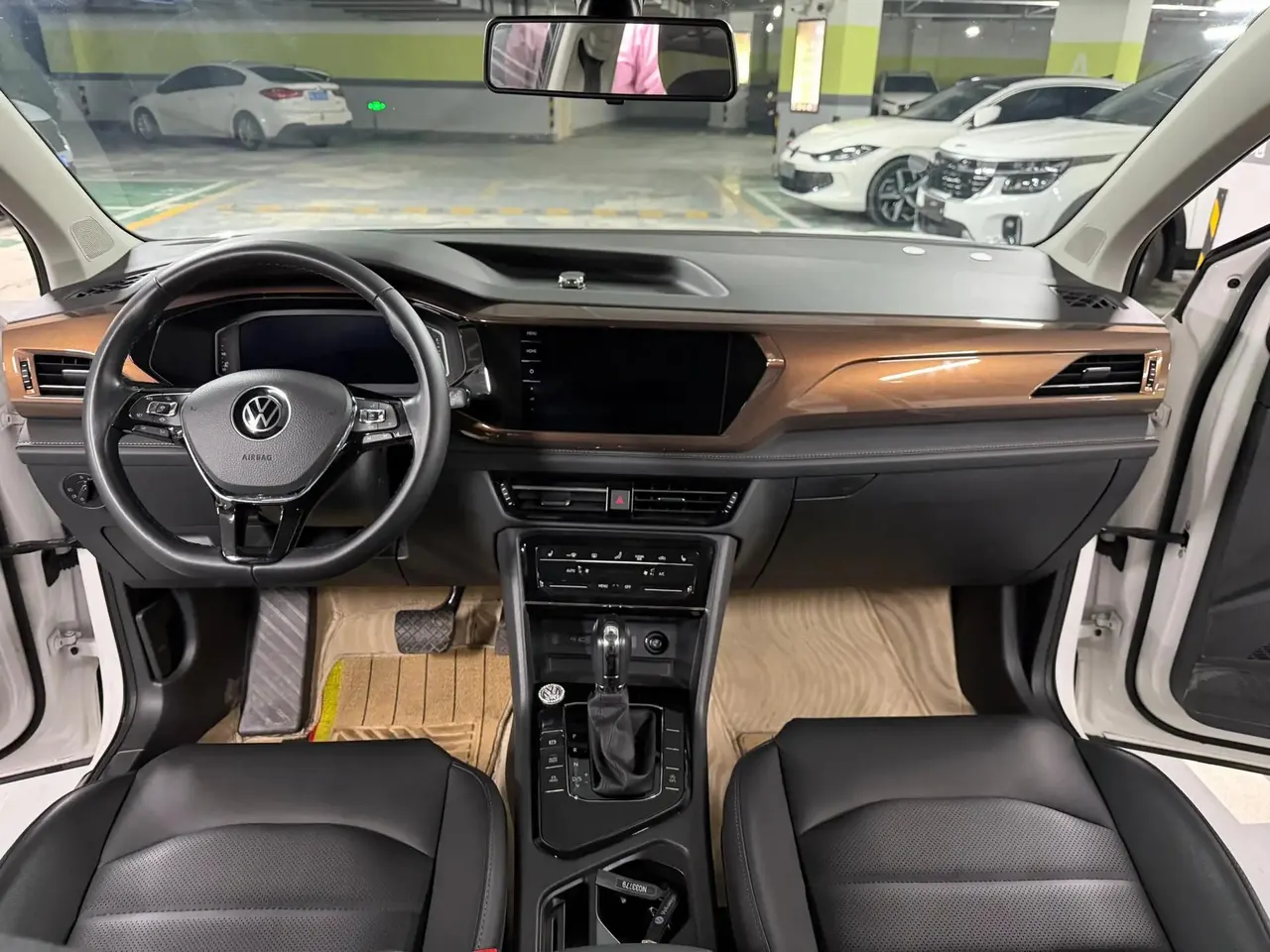 Tougu 2022 280TSI Two-Wheel-Drive Luxury Edition 9