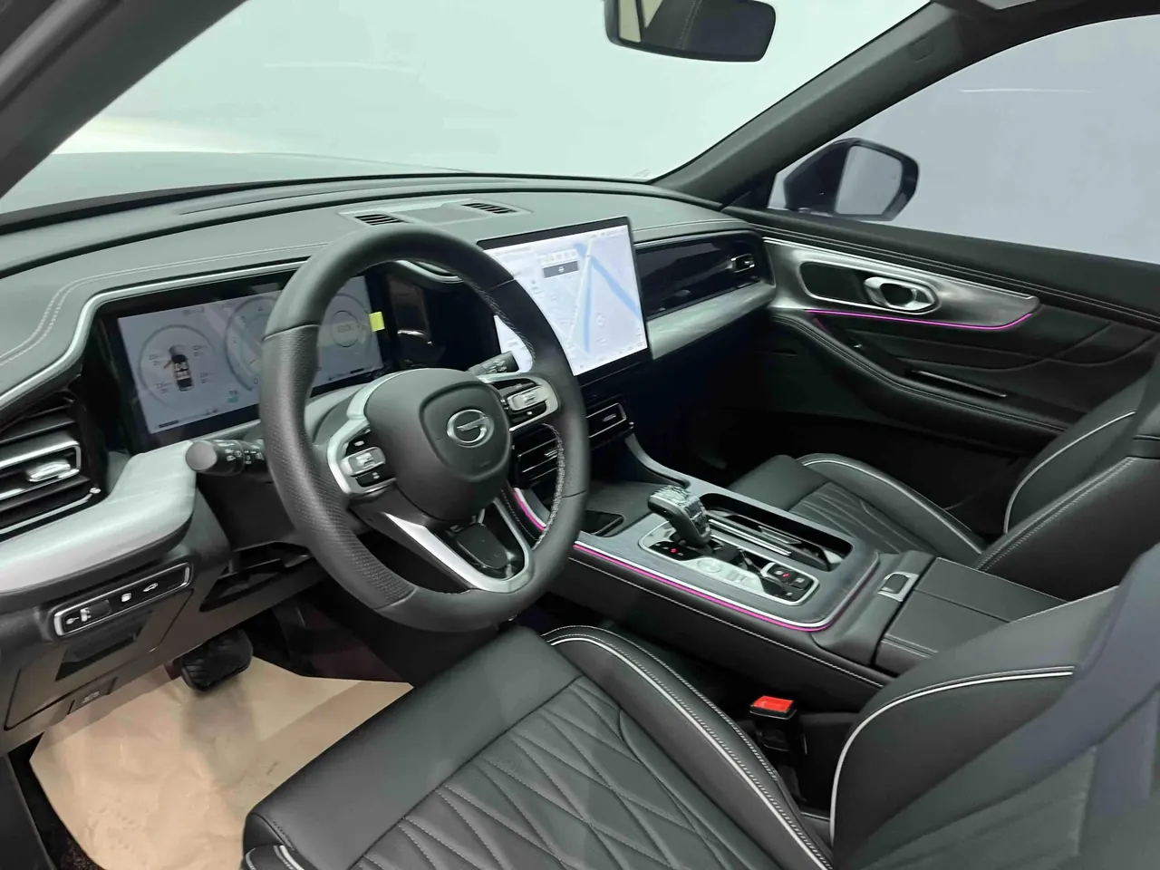 Chuanqi 2025 GS8 2.0TGDI Pilot Series 4-wheel Drive Deluxe Edition 5-seat Automatic Gear 6