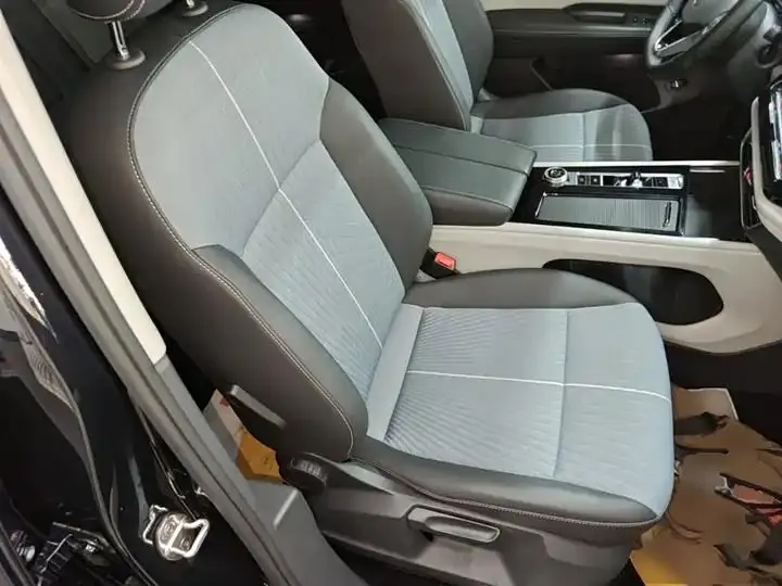 Touron 2021 380TSI 4-wheel Drive Deluxe Edition 25