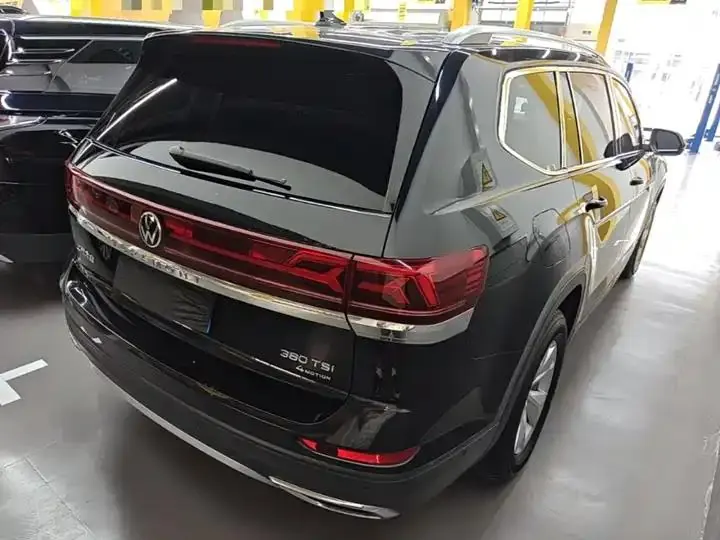 Touron 2021 380TSI 4-wheel Drive Deluxe Edition 7