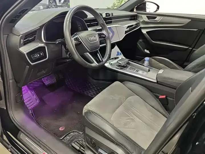 Audi A6L 2023 45 TFSI Selected Dynamic Type 5