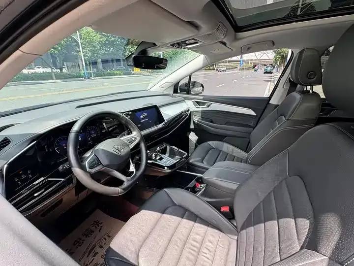 The 2022 380TSI four-wheel drive luxury version Pro 6 seats 7