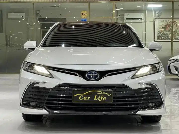 Camry 2021 Dual-Engine 2.5HG Luxury Edition 2