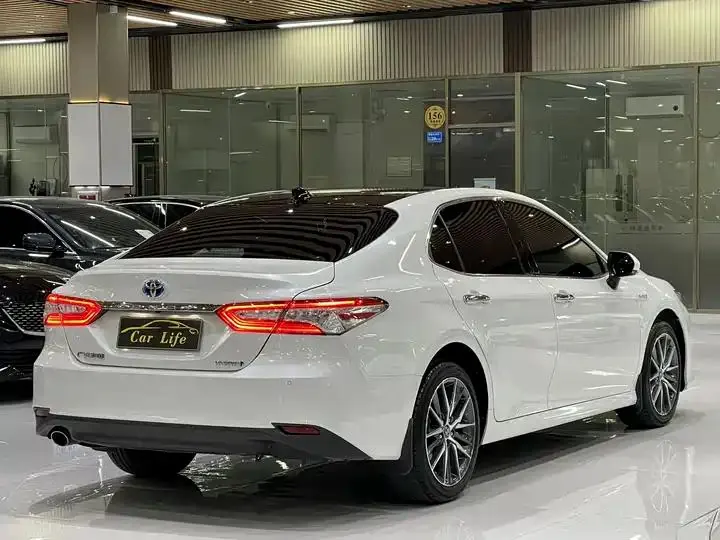 Camry 2021 Dual-Engine 2.5HG Luxury Edition 7