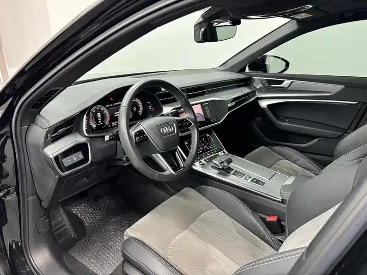 Audi A6L 2021 40 TFSI Deluxe Dynamic 14