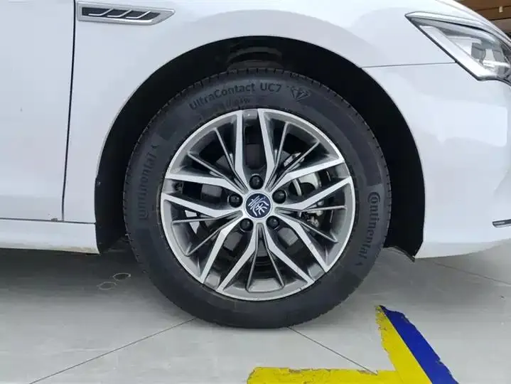 Qin PLUS 2021 DM-i 55KM flagship 6