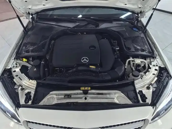 Mercedes Benz Class C 2020 to C 260 L Sports Edition 10