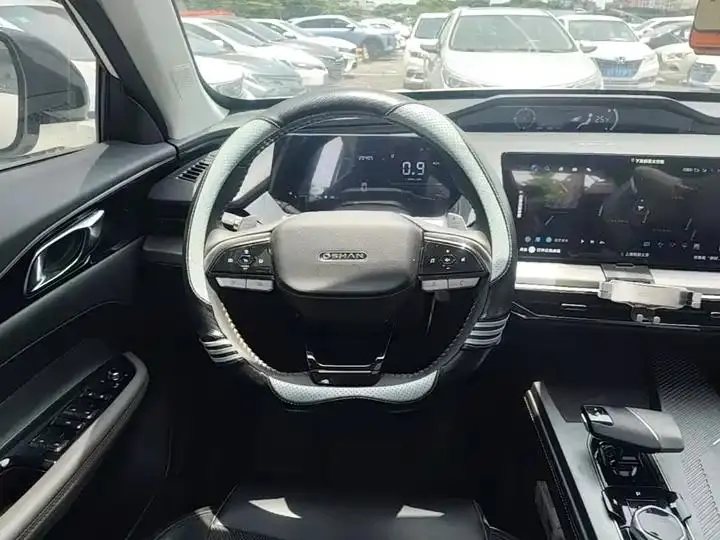 ChangAn Oshan Z6 2023 Blue Whale 1.5T DCT Smart Zun 11
