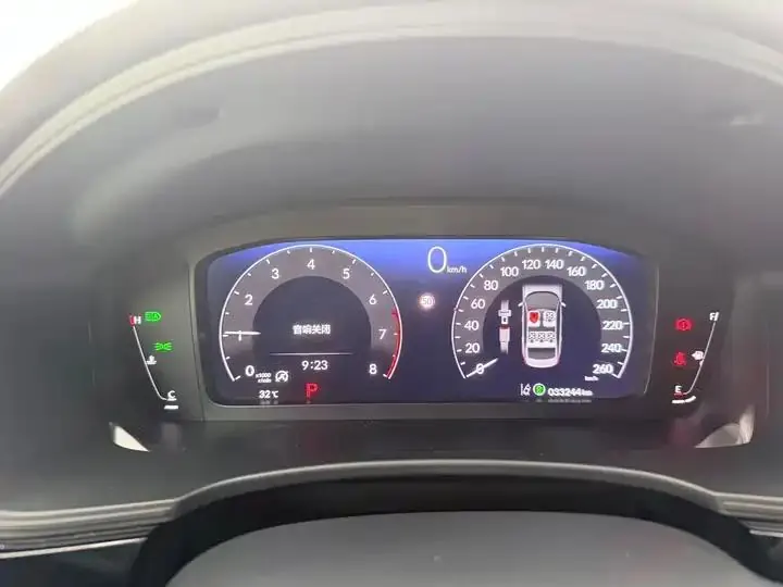 Civic 2022 240TURBO CVT Combustion Edition 10