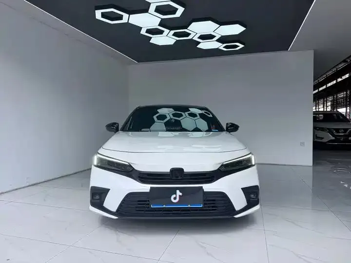 Civic 2022 240TURBO CVT Combustion Edition 2