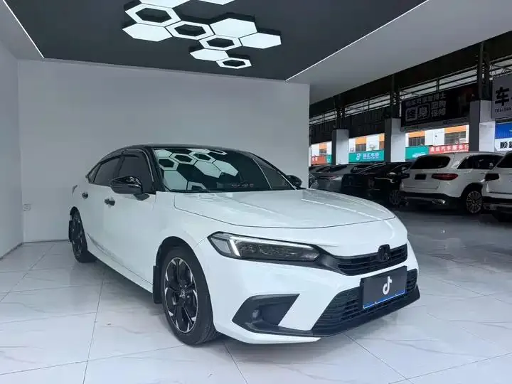 Civic 2022 240TURBO CVT Combustion Edition 3