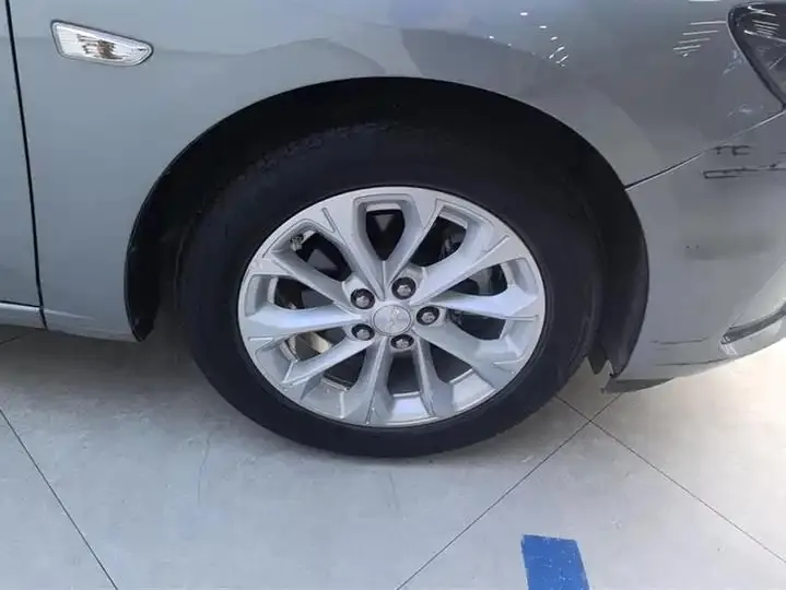 Cruze 2023 1.5L Dual Clutch WOW Premium Edition 6