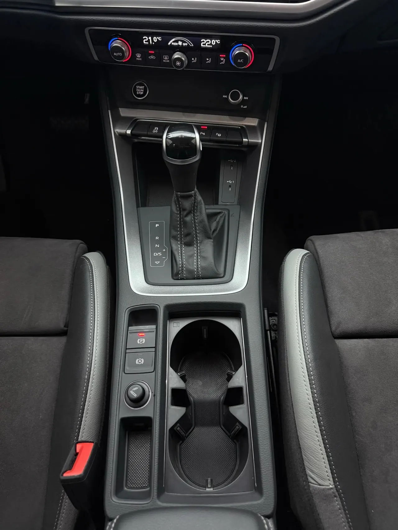 Audi 2023 Q3 1.4TFSI 35TFSI Fashion Dynamic Automatic 4